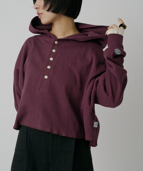 goocy(グーシー)の「【DISCUS】ワッフルヘンリーフーディ(Tシャツ/カットソー・レディース・ホワイト/パープル/ブラック・MEDIUM/LARGE)」の3枚目の写真