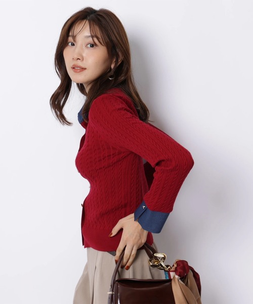 JUSGLITTY（ジャスグリッティー）の「シャツカラーケーブル長袖ニット（ニット/セーター・レディース・レッド・2）」の3枚目の写真