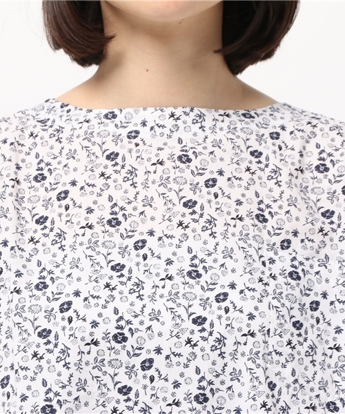 PUAL CE CIN（ピュアルセシン）の「かすれ花ｐｔＢＩＧＰ／ＯＢＬ（シャツ/ブラウス・レディース・ナチュラル/ホワイト・FREE）」の8枚目の写真