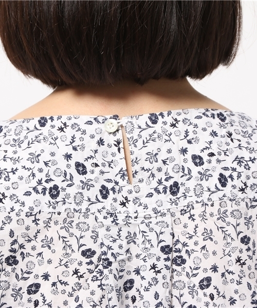 PUAL CE CIN（ピュアルセシン）の「かすれ花ｐｔＢＩＧＰ／ＯＢＬ（シャツ/ブラウス・レディース・ナチュラル/ホワイト・FREE）」の7枚目の写真