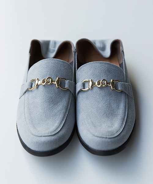 STUDIOUS（ステュディオス）の「STUDIOUS 2WAYビットモカシン（その他シューズ・レディース・ブラック/キャメル/ベージュ/ライトグレー・SMALL/MEDIUM/LARGE）」の2枚目の写真