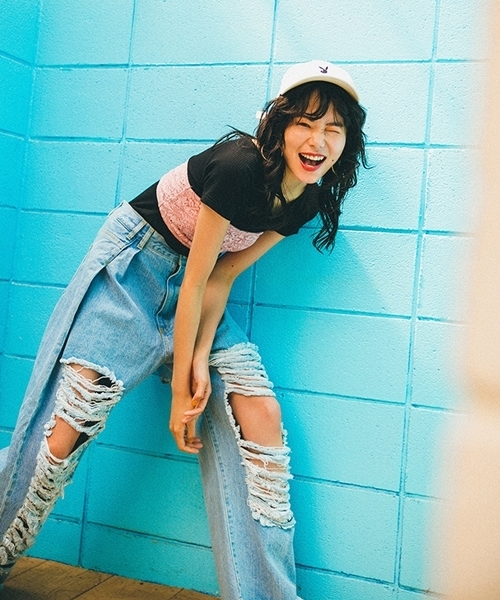 WEGO（ウィゴー）の「WEGO/タックヘビークラッシュワイドパンツ（デニムパンツ・レディース・インディゴブルー/ライトインディゴブルー/ライトピンク/ホワイト・FREE）」の22枚目の写真