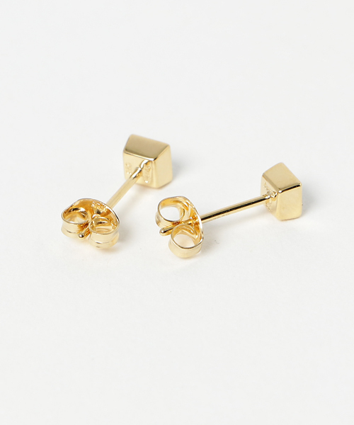 Jouete(ジュエッテ)の「スクエア ピアス(ピアス(両耳用)・レディース・イエローゴールド・FREE)」の3枚目の写真