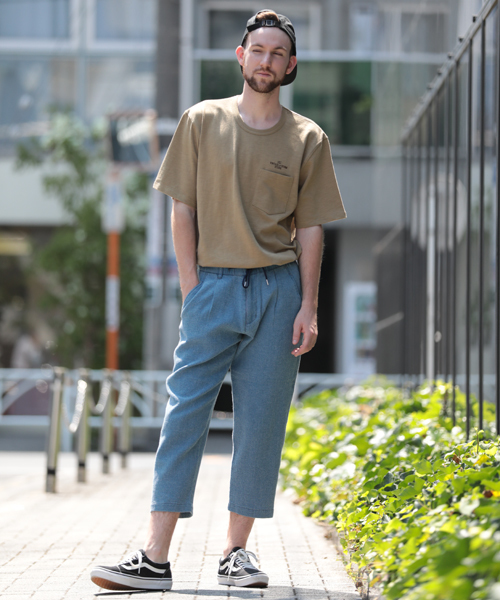 Denime（ドゥニーム）の「【取扱店舗限定】USAスラブビッグシルエットプリントポケットTシャツ（Tシャツ/カットソー・メンズ・カーキ/ブラック/ホワイト/ブラウン・MEDIUM/LARGE/SMALL）」の18枚目の写真