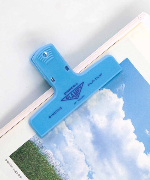 PENCO（ペンコ）の「クリップ penco ペンコ プラクリップ ブッククリップ 紙挟み 袋留め 書類整理（ステーショナリー・レディース・ネイビー/ブラウン/レッド/カーキ/アイボリー/ブラック/イエロー/グレー/ライトブルー/オレンジ/ミント/グリーン系その他/クリア/クリアグリーン/クリアブルー/クリアレッド/クリアイエロー/イエロー系その他/クリアブラック/ブルー/ピンク・FREE）」の10枚目の写真