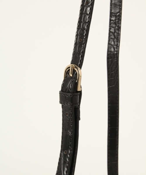 A part by（アパートバイ）の「カタオシメタルショルダーBAG　779999（ショルダーバッグ・レディース・ブラック/ベージュ・FREE）」の6枚目の写真