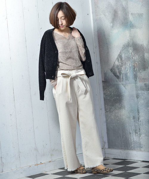 rps（アールピーエス）の「カップ付きストレッチレース長袖Tシャツ（Tシャツ/カットソー・レディース・ブラック/アイボリー/ラベンダー/グレイッシュベージュ・M）」の13枚目の写真