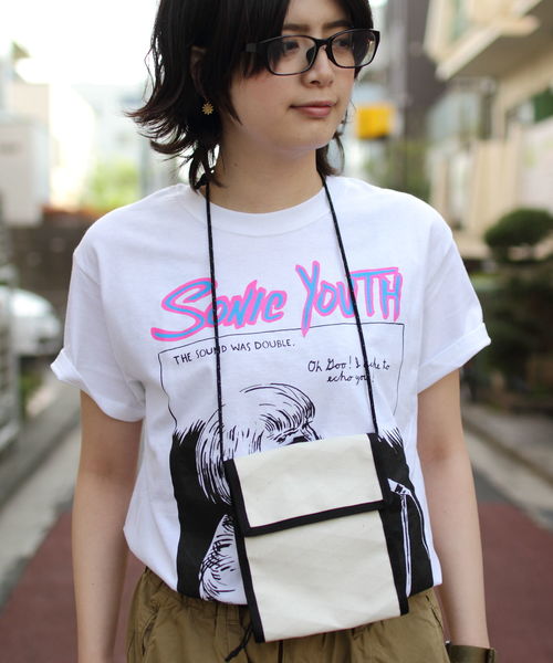 BURLAP OUTFITTER(バーラップアウトフィッター)の「BURLAP OUTFITTER / バーラップアウトフィッター モバイルオフィス(ボディバッグ/ウエストポーチ・メンズ・ホワイト/ブラック/ブルー・FREE)」の1枚目の写真