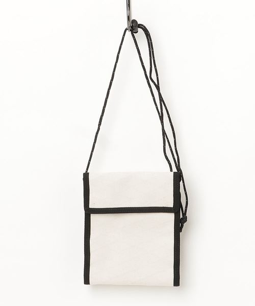 BURLAP OUTFITTER(バーラップアウトフィッター)の「BURLAP OUTFITTER / バーラップアウトフィッター モバイルオフィス(ボディバッグ/ウエストポーチ・メンズ・ホワイト/ブラック/ブルー・FREE)」の12枚目の写真