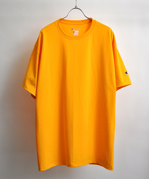 Champion(チャンピオン)の「チャンピオン/Championクルーネック無地半袖Tシャツ(Tシャツ/カットソー・メンズ・ホワイト/チャコールグレー/ブラック/ダークグリーン/ネイビー/マスタード/杢グレー/マルーン・SMALL/MEDIUM/LARGE/X-LARGE)」の17枚目の写真
