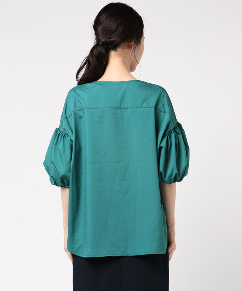 natural couture（ナチュラルクチュール）の「ボリューム袖Ｖネックブラウス（シャツ/ブラウス・レディース・ブラック/ドット/ピンク/ベージュ/ターコイズブルー/オフホワイト・FREE）」の8枚目の写真