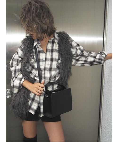 GYDA（ジェイダ）の「ユーズドチェックSH（シャツ/ブラウス・レディース・ネイビー/レッド/オフホワイト・FREE）」の2枚目の写真