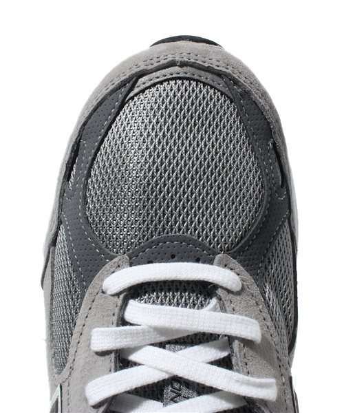 NEW BALANCE（ニューバランス）の「New Balance M990 v3 USA（スニーカー・メンズ・グレー・8/8h/9/9h/7）」の5枚目の写真
