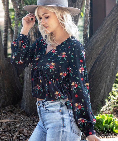 ALEXIA STAM（アリシアスタン）の「Original Flower Print Top/フラワープリントトップス（Tシャツ/カットソー・レディース・ブラック・FREE）」の6枚目の写真