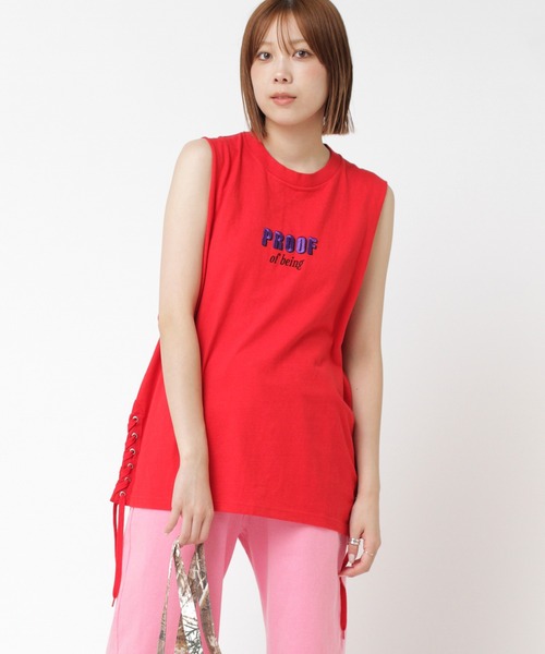 RNA(アールエヌエー)の「M1144 PROOFロゴレースアップタンク(タンクトップ・レディース・ホワイト/ブラック/レッド・MEDIUM)」の1枚目の写真
