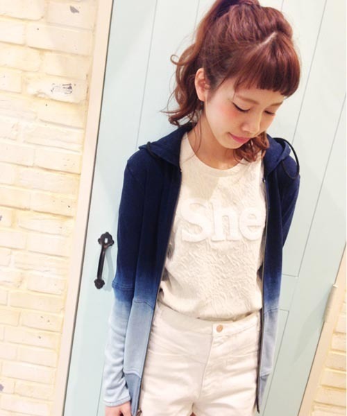 Kastane（カスタネ）の「サガラ刺繍PO（Tシャツ/カットソー・レディース・ライトグレー/ボルドー/オフホワイト・FREE）」の3枚目の写真