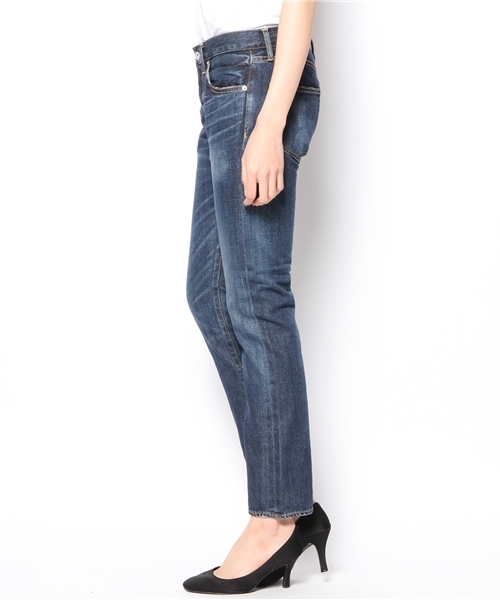 green label relaxing（グリーンレーベルリラクシング）の「STDW GLR デニムパンツ ◆（デニムパンツ・レディース・ライトブルー/ネイビー・38/36/40）」の4枚目の写真