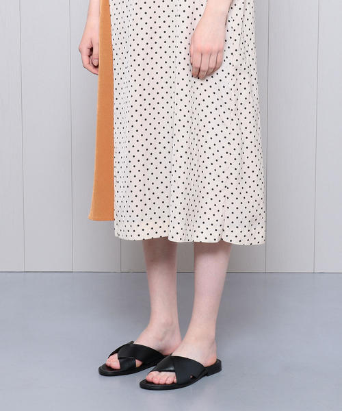 MAURO de BARI（マウロディバリ）の「＜MAURO de BARI＞LEATHER SANDALS/サンダル（サンダル・レディース・ゴールド/ブラック・36/37/38）」の9枚目の写真