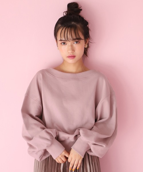 one after another NICE CLAUP(ワンアフターアナザーナイスクラップ)の「ピグメント裏毛ワンショルプルオーバー(Tシャツ/カットソー・レディース・ブラウン/ピンク/アイボリー/スミクロ/ミント・FREE)」の5枚目の写真