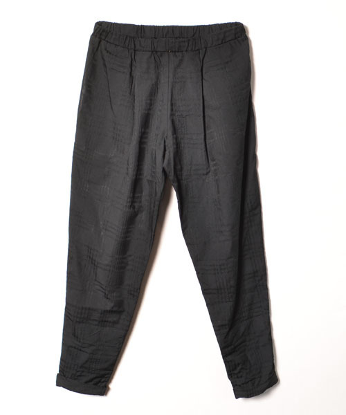AMERICAN RAG CIE（アメリカンラグシー）の「チェックプリントパンツ/211-AHS-L142-PT130（その他パンツ・レディース・ブラック/ネイビー・FREE）」の8枚目の写真