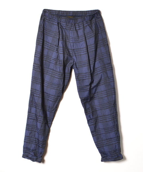 AMERICAN RAG CIE（アメリカンラグシー）の「チェックプリントパンツ/211-AHS-L142-PT130（その他パンツ・レディース・ブラック/ネイビー・FREE）」の9枚目の写真
