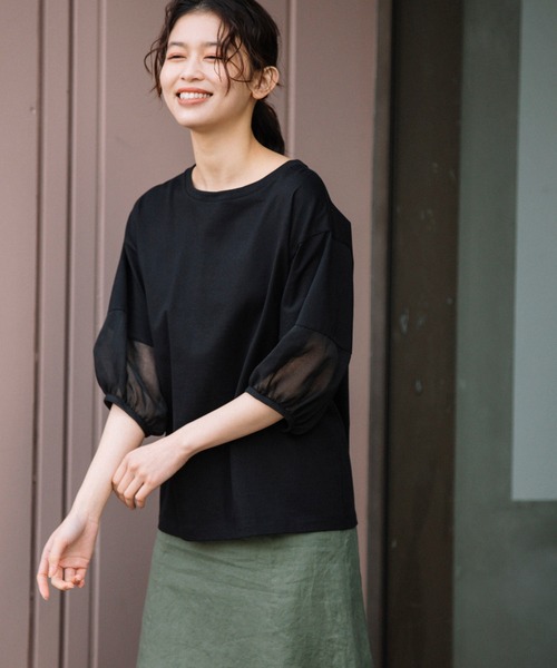 Munich（ミューニック）の「ジャージー×オーガンジーパフスリーブプルオーバー（Tシャツ/カットソー・レディース・ホワイト/ブラック/グリーン/グレイッシュベージュ・FREE）」の3枚目の写真