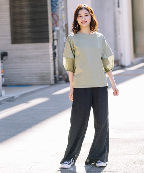 Munich（ミューニック）の「ジャージー×オーガンジーパフスリーブプルオーバー（Tシャツ/カットソー・レディース・ホワイト/ブラック/グリーン/グレイッシュベージュ・FREE）」の5枚目の写真