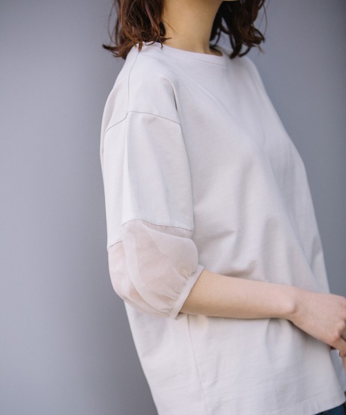 Munich（ミューニック）の「ジャージー×オーガンジーパフスリーブプルオーバー（Tシャツ/カットソー・レディース・ホワイト/ブラック/グリーン/グレイッシュベージュ・FREE）」の17枚目の写真