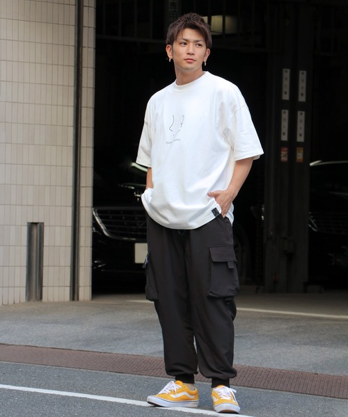 NO NEED(ノーニード)の「【Human Graphics】×【NO NEED】ビッグシルエットロゴプリントTシャツ(Tシャツ/カットソー・メンズ・ホワイト/ブラック/パープル/ピンク/ミント・M/L)」の6枚目の写真