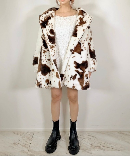 FICTION TOKYO（フィクショントーキョー）の「Holstein Faux Fur