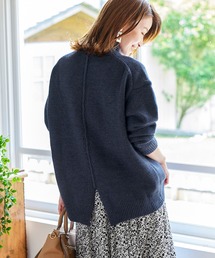 【洗える】後ろ姿で魅せるバックポインテルニット