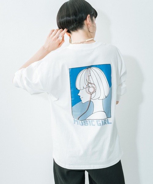 Ressaca（レサーカ）の「WEB限定 別注 オーバーサイズ バックプリントロンT（Tシャツ/カットソー・レディース・ホワイト/ブラック/パープル/サックスブルー/ライム/グリーン/ホワイト系その他/ブラック系その他/ベージュ系その他/グリーン系その他/ブルー系その他/パープル系その他/グレイッシュベージュ/チャコール/ホワイト系その他3/ホワイト系その他4/ブラック系その他2/ベージュ系その他2/ベージュ系その他3・S/M/L）」の3枚目の写真