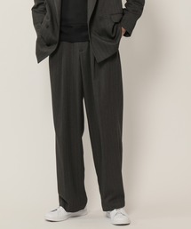 KASHIYAMA | TECH-POLYESTER ストレッチ1タックワイドパンツ（ヘリンボーン）(その他パンツ)
