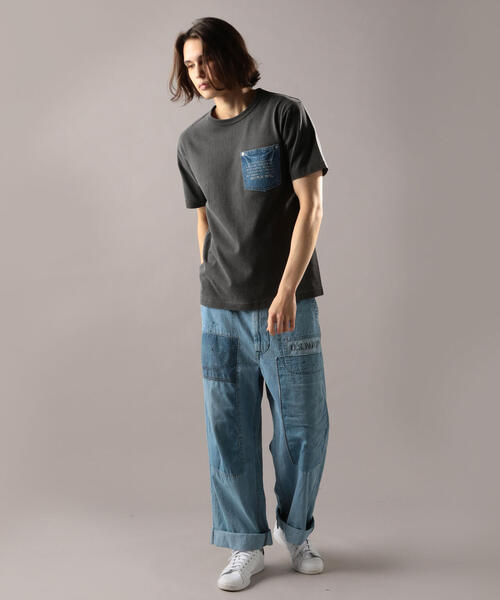 AVIREX（アヴィレックス）の「【TYPE BLUE/タイプブルー】デニムポケット Tシャツ/DENIM POCKET T-SHIRT（Tシャツ/カットソー・メンズ・ブラック/アイボリー/ネイビー/レッド・MEDIUM/LARGE/X-LARGE/XX-LARGE）」の19枚目の写真