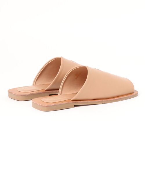 Fabby fabby(ファビィーファビィー)の「スリットフラットワンベルトサンダル(サンダル・レディース・ブラック/ホワイト/ベージュ/パイソン/ブラウン・SS/SMALL/MEDIUM/LARGE)」の19枚目の写真