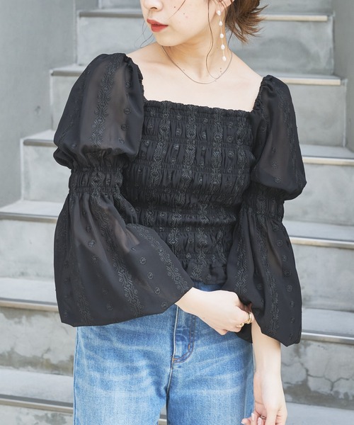 Chico（チコ）の「シャーリング刺繍レースパフスリーブブラウス（シャツ/ブラウス・レディース・ホワイト/ブラック/ミント・FREE）」の19枚目の写真