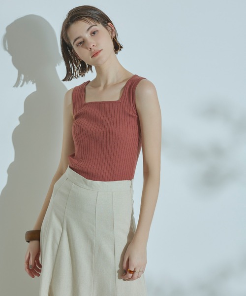 titivate（ティティベイト）の「ｽｸｴｱﾈｯｸﾆｯﾄﾀﾝｸﾄｯﾌﾟ（タンクトップ・レディース・ブラック/パープル/ブラウン系その他/グレイッシュベージュ・S/M/L）」の9枚目の写真