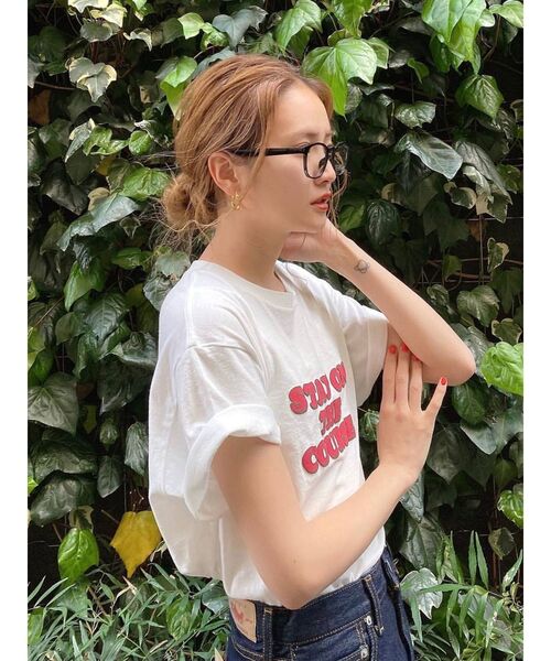 Ungrid(アングリッド)の「ロゴ発砲プリントTee(Tシャツ/カットソー・レディース・チャコールグレー/オフホワイト・FREE)」の1枚目の写真