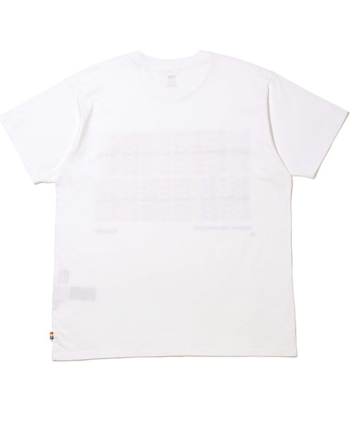 Levi's(リーバイス)の「LIBERATION ROADTRIP TEE MULTI PRIDE TEE WHITE+(Tシャツ/カットソー・メンズ・マルチ・S/M/L/XL/XS)」の6枚目の写真