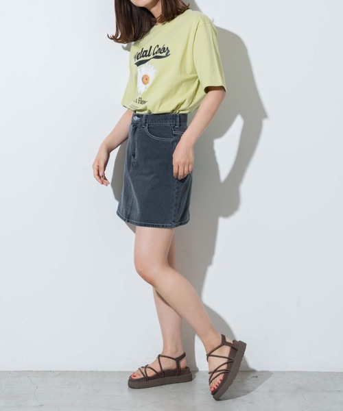 WEGO（ウィゴー）の「WEGO/flowerプリントTシャツ（Tシャツ/カットソー・レディース・ホワイト/ライム・SMALL/MEDIUM/LARGE/X-LARGE）」の10枚目の写真