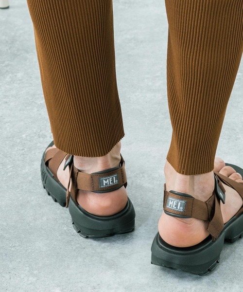 MEI（メイ）の「MEI Recycled nylon tape SANDAL 厚底シャークソール スポーツサンダル（サンダル・メンズ・ベージュ/ブラック/ネイビー/ブラウン/オリーブ・37/38/36/43/41/42）」の19枚目の写真