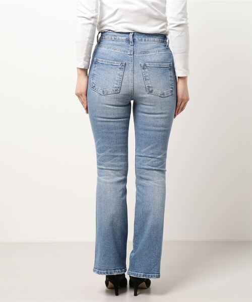 ENVYM（アンビー）の「ＨＷフレアＰＴ（デニムパンツ・レディース・サックスブルー・S/M）」の8枚目の写真