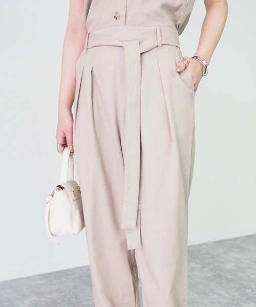 Riberry(リベリー)の「リネンタッチ半袖開襟ジャンプスーツ(つなぎ/オールインワン・レディース・ブラック/ベージュ/キナリ/モカ/カーキ・MEDIUM)」の17枚目の写真