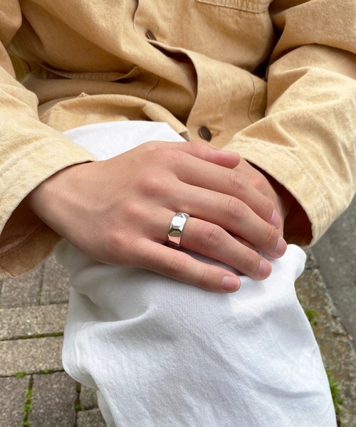 Blanche（ブランシュ）の「Blanche ブランシュ カットオフデザインリング Terre（テール) SILVER（リング・メンズ・シルバー/ゴールド・#11/#13/#15/#17）」の10枚目の写真