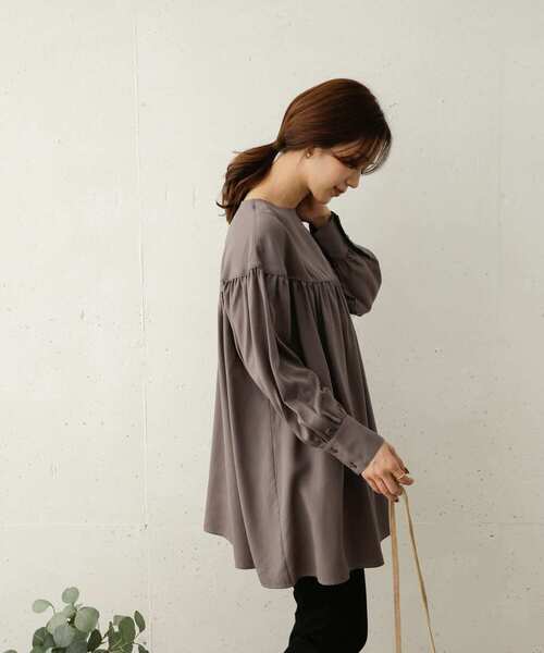 URBAN RESEARCH DOORS（アーバンリサーチドアーズ）の「パイピングヨークギャザーチュニック（シャツ/ブラウス・レディース・ブラック/ブラウン/グレー・ONE）」の19枚目の写真