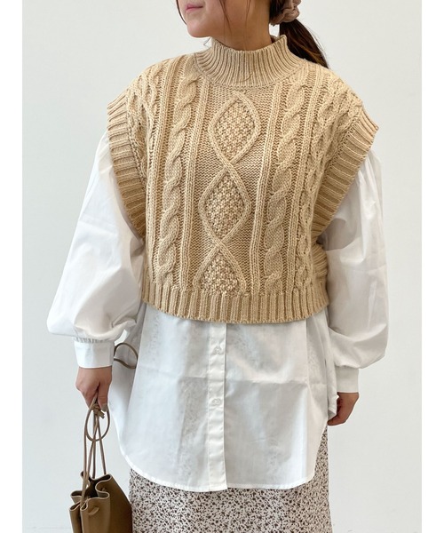 SLURR（スラ―）の「【セット】ケーブルベスト+ブラウスチュニック（ベスト・レディース・ブラック/アイボリー/モカ/ライトベージュ・FREE）」の13枚目の写真