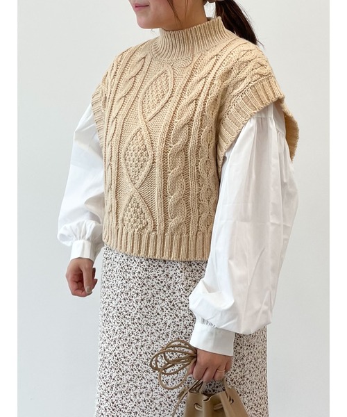 SLURR（スラ―）の「【セット】ケーブルベスト+ブラウスチュニック（ベスト・レディース・ブラック/アイボリー/モカ/ライトベージュ・FREE）」の19枚目の写真