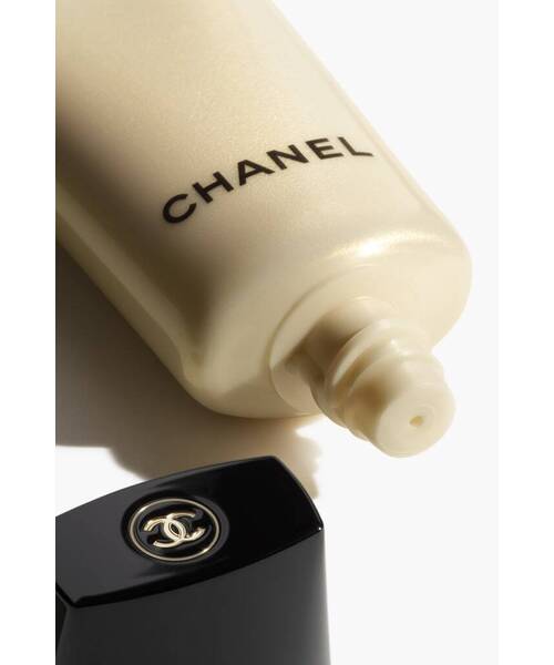 サブリマージュ ラ プロテクシオン UV 50｜CHANELの人気色を比較