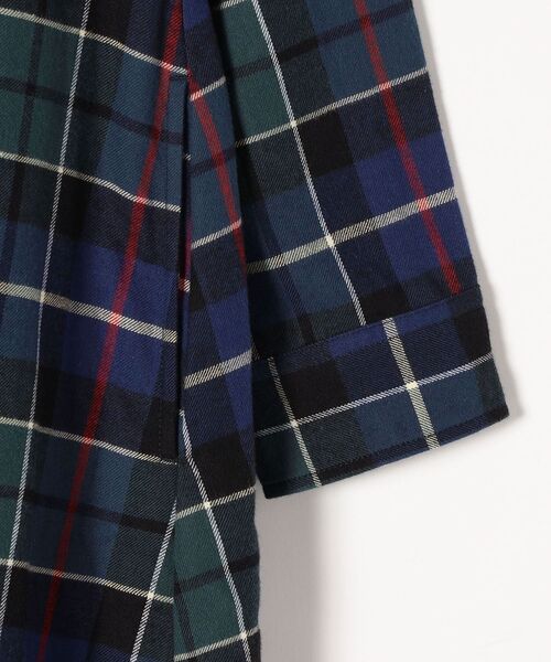 Lee(リー)の「【SHIPS any別注】Lee:〈ウォッシャブル〉バンドカラー チェック シャツ ワンピース2◇(シャツワンピース・レディース・ベージュ/ネイビー・ONE SIZE)」の7枚目の写真