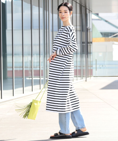 Demi-Luxe BEAMS(デミルクス ビームス)の「Traditional Weatherwear / ボーダー ワンピース(ワンピース・レディース・ライトブルー/ブラック・ONE SIZE)」の14枚目の写真